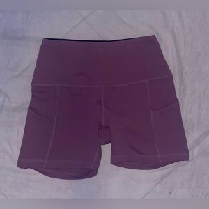 mauve workout shorts w pockets